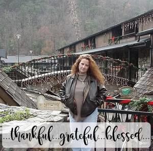 Meet your Posher, Janet